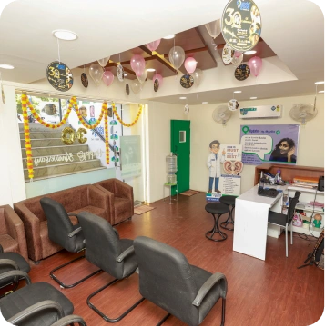 Sounds Good clinic waiting and reception area